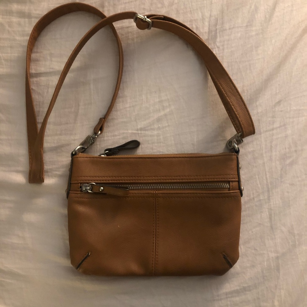 Crossbody purse